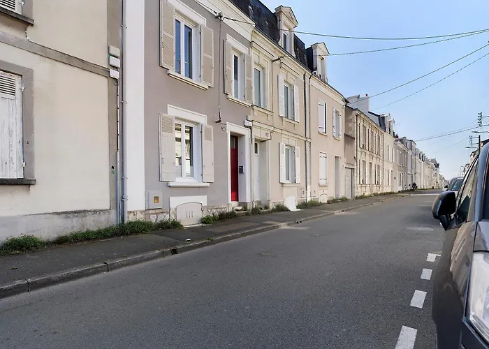 Quartier De La Madeleine